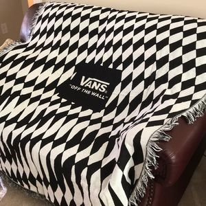 vans off the wall bedding